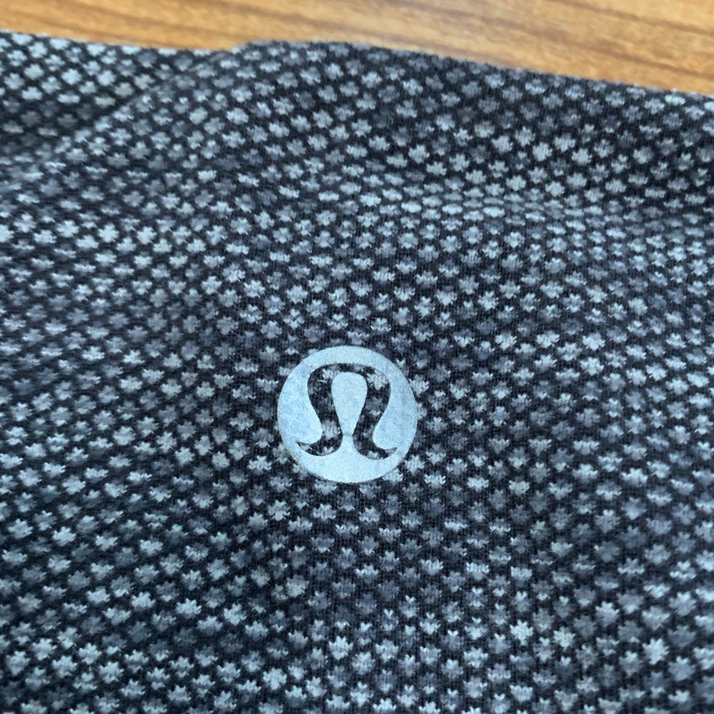 Lululemon Wunder Under Grey Crop Size 6 - Picture 5 of 6